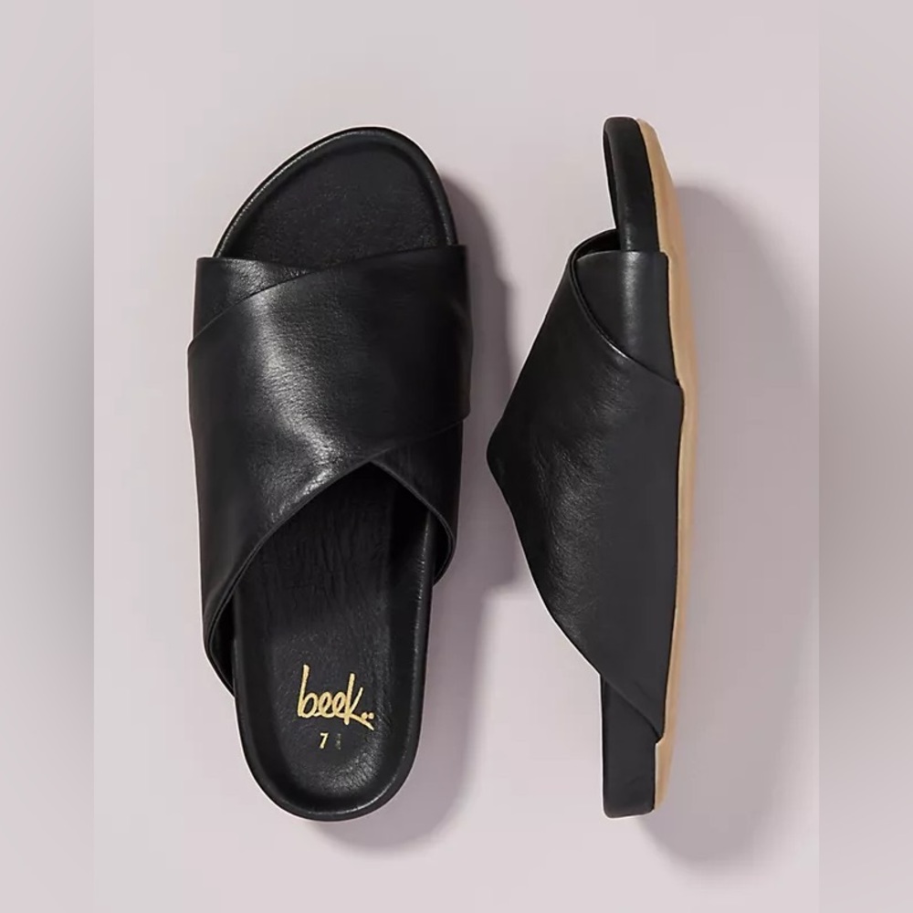 Beek Kea Sandal in Black Size 7